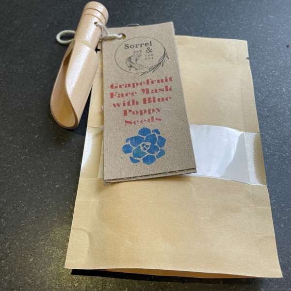 Grapefruit Face Mask with Yellow Clay and Blue Poppy Seeds